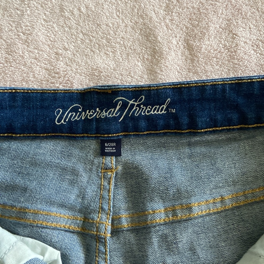 Universal Thread shorts - Picture 6 of 7